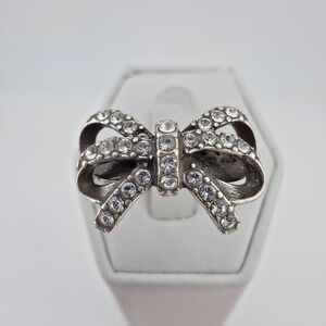 BRIGHTON 'Ballroom Blitz' Ring SWAROVSKI Crystal Inlaid Bow Silver Plate Size 8